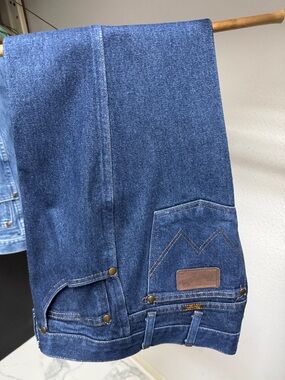 Wrangler Straight Fit Dark Blue Denim Jeans